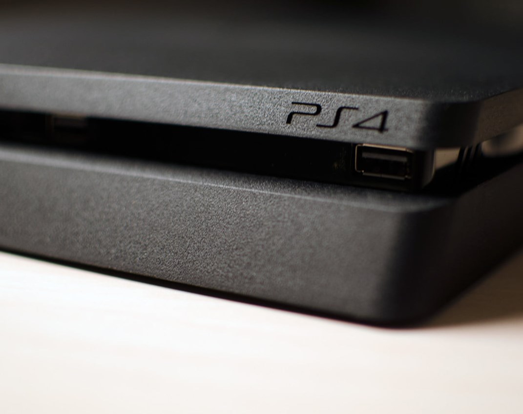 PS4 superó las 100 millones de unidades vendidas en todo el mundo