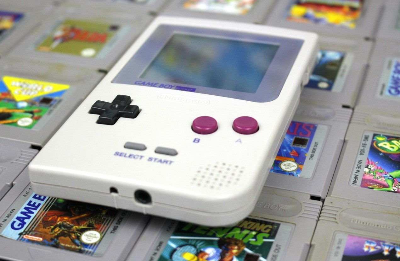 ¿Game Boy Mini? Nintendo registró una serie de patentes que indican que se viene, pero se usaría con el teléfono móvil