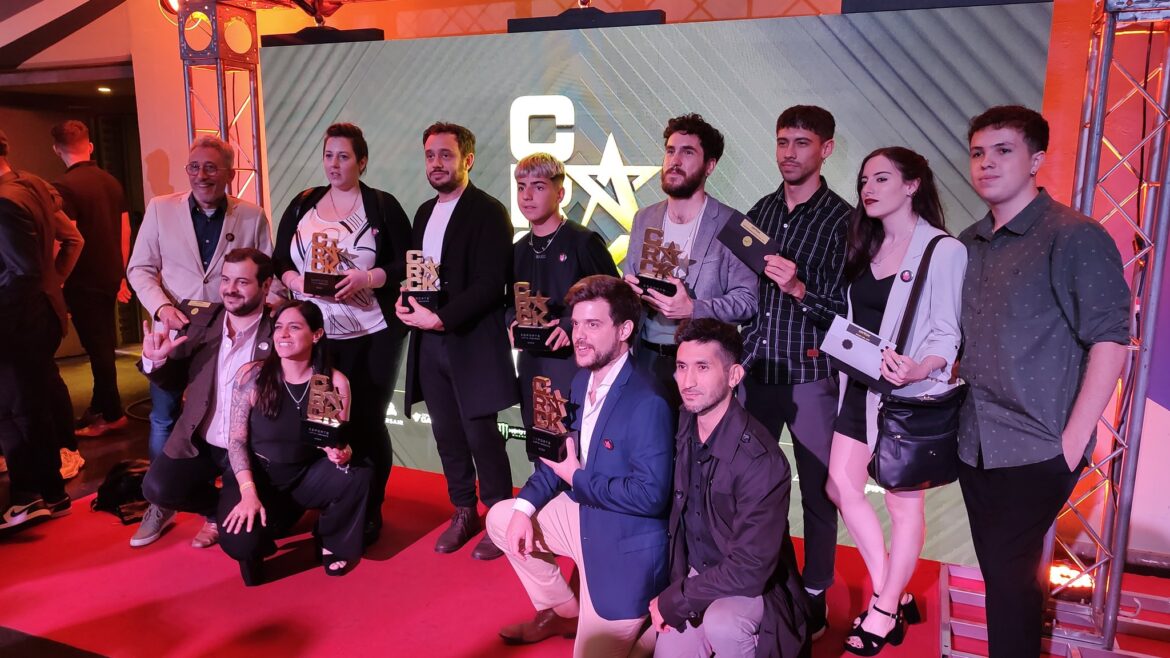 Premios Cracks: KRÜ Esports fue el máximo ganador de la primera gala