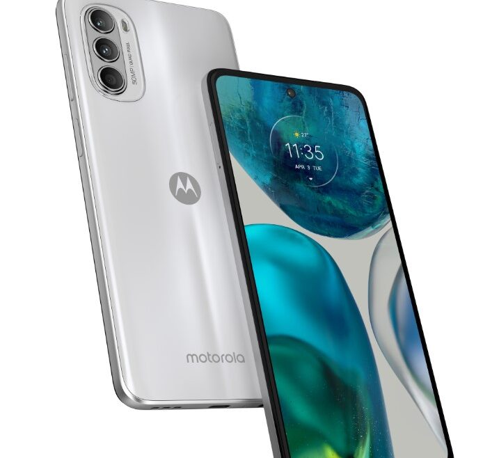 Moto g52: cómo es el nuevo gama media de Motorola que cuesta menos de 50 mil pesos
