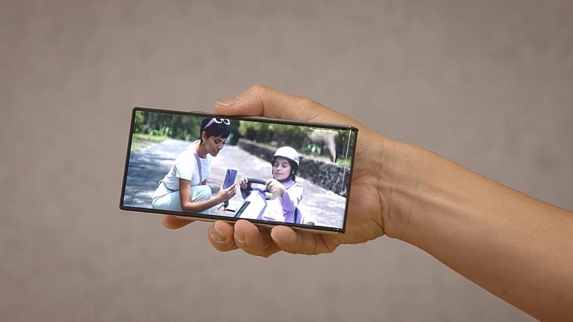Motorola reveló el nuevo concepto de pantalla enrollable